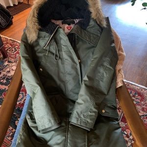 J Crew Olive Green Primaloft Hooded Winter Jacket Size XS.
